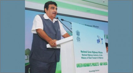 Shri Nitin Gadkari launches initial plantation drive on 1,500 km of National Highways under Green Highways Project